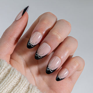 Noir Chic
